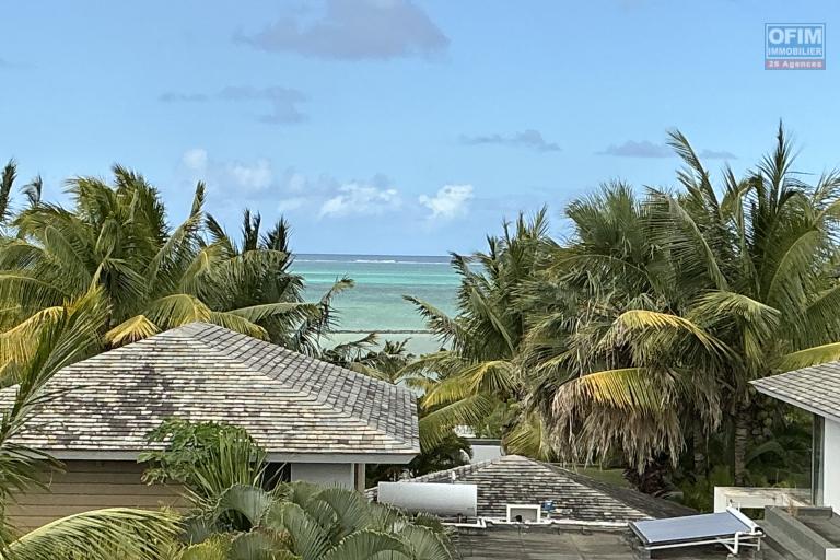 LOCAL MARKET. AZURI SMART CITY ROCHES NOIRES - 3 BEDROOM DUPLEX WITH ROOFTOP AND SEA VIEW