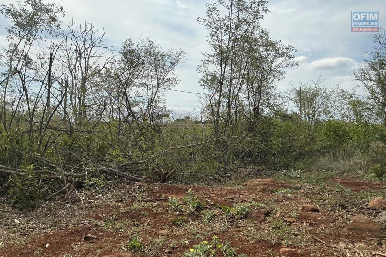 FOR SALE: Residential plot of land, 304 m² (7.25 perches), Pointe aux Piments