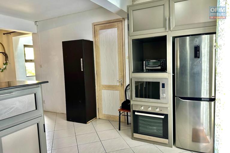Renting House / Villa FLIC EN FLAC - ALBION – photo 10 of 13 – Fitted kitchen
