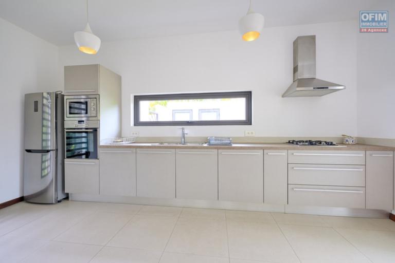 FOR RENT, 4-bedroom villa – Trou aux Biches, 3 minutes from the beach
