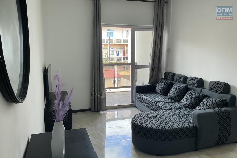 Rental Apartment GRAND BAIE - PEREYBERE - POINTE AUX CANONNIERS – photo 2 of 7 – Living room