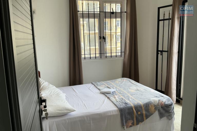 Renting Apartment GRAND BAIE - PEREYBERE - POINTE AUX CANONNIERS – photo 5 of 7 – Bedroom