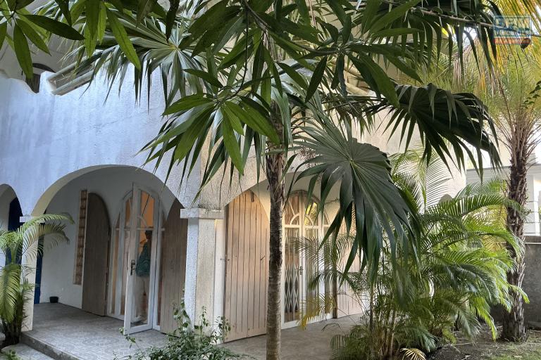Sales House / Villa MONT CHOISY - TROU AUX BICHES – photo 14 of 16 – Exterior view