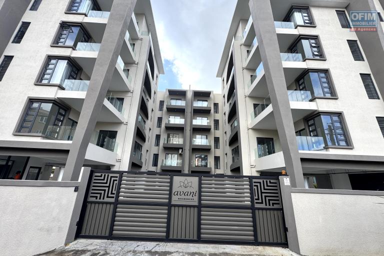 Sale Apartment BEAU BASSIN - ROSE HILL - QUATRE BORNES – photo 1 of 6 – Building