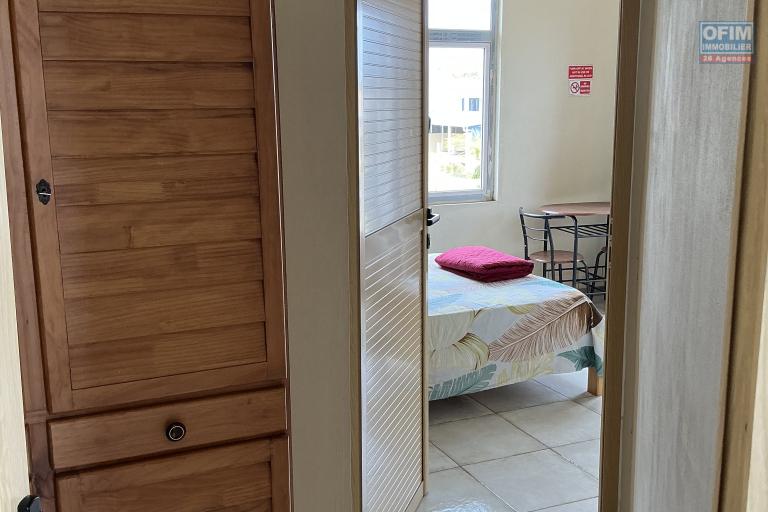 Renting House / Villa GRAND BAIE - PEREYBERE - POINTE AUX CANONNIERS – photo 11 of 19 – Bedroom