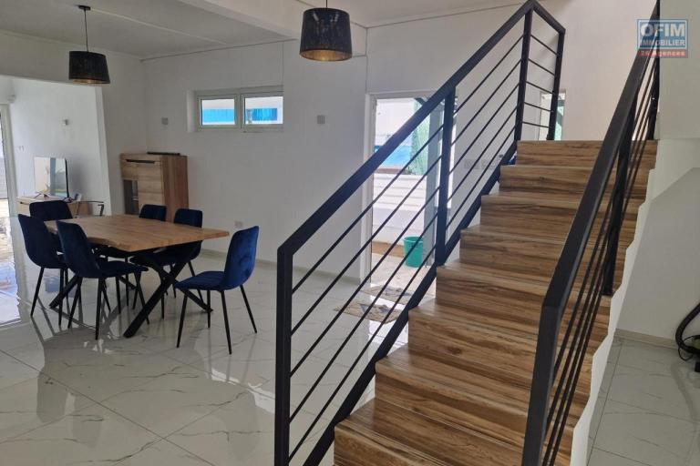 Rental House / Villa GRAND GAUBE - CALODYNE – photo 3 of 14 – Dining room
