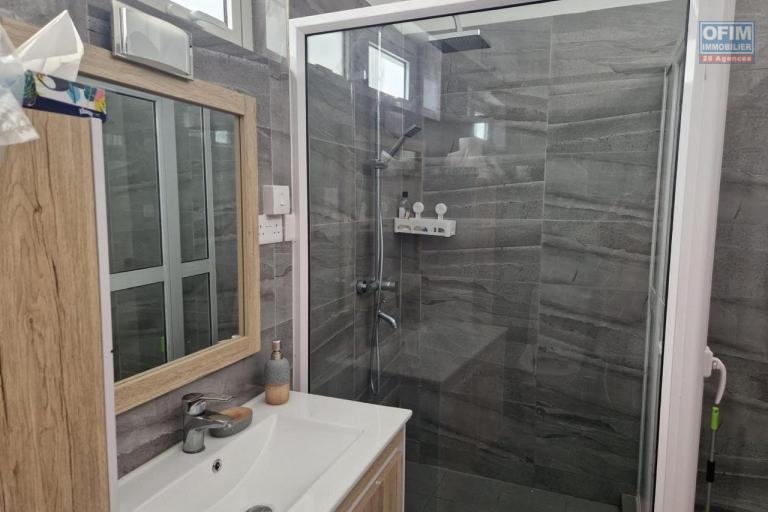 Rental House / Villa GRAND GAUBE - CALODYNE – photo 13 of 14 – Shower room