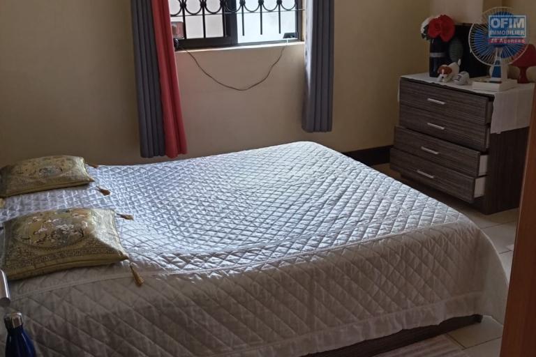 Sale House / Villa GRAND BAIE - PEREYBERE - POINTE AUX CANONNIERS – photo 9 of 17 – Bedroom