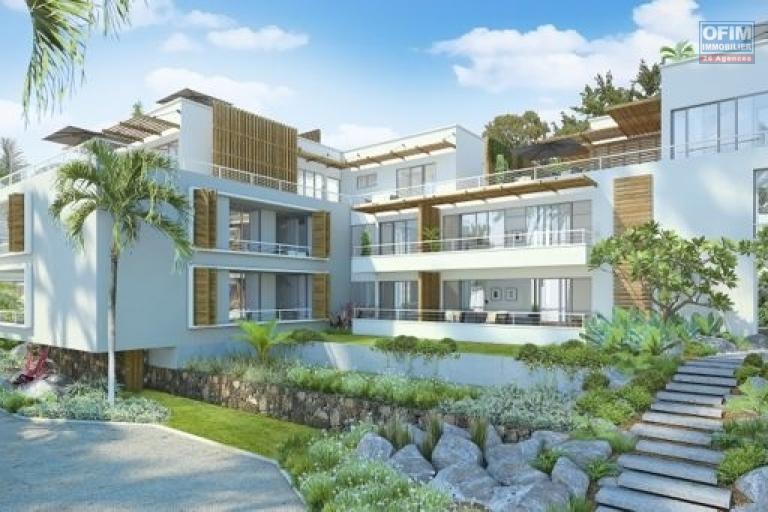 Attractive apartment feet in water program accessible to foreigners in Tamarin