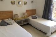 Local sale 4 bedroom waterfront house on 1055 m2 of enclosed land with trees in Cap Malheureux.