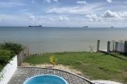 Pointe aux Sables for sale 5 bedrooms villa with office, swimming pool and garage located at the edge of the ocean.