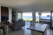 Tamarin for sale and accessible to foreigners, luxury 3 bedroom apartment with a small private swimming pool, garage and store. The elegant, modern apartment with a breathtaking view. With various facilities near the residence