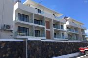 2 apartments type T4 for rent in a new residence with shared swimming pool in Pereybère.