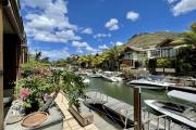 Black River for sale superb 3-bedroom duplex accessible to foreigners on the waterfront with a beautiful view of the mountains, located in the only residential marina of the island.