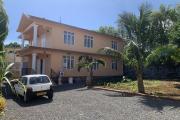 Floréal for rent large and pleasant 4 bedroom villa with garage located in a quiet and easily accessible