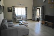  Albion for sale beautiful 3 bedroom villa with swimming pool and garage in a quiet residential area.