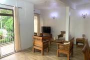 Flic en Flac for rent 1 bedroom apartment located 20 meters from the beach and close to shops in a quiet area.