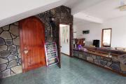 Flic en Flac for sale 3 bedroom villa with swimming pool and kiosk located in the heart of the quiet seaside resort.