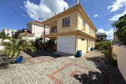 Roches Brunes for sale 7 bedroom house, which can be converted into 2 independent apartments.