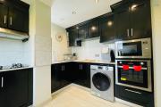 Charming 3 Bedroom Apartment in Grand Baie - Ideal Investment or Pied-à-Terre