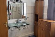  Flic En Flac for rent 3 bedroom villa with swimming pool and garage in a quiet location close to shops and beach.