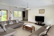  Tamarin for rent large villa with 3 bedrooms, 1 office, a swimming pool and a garage located in a secure and quiet area.