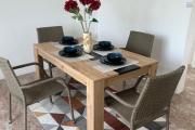 Exceptional Rental in Calodyne: Spacious and Versatile Family Home