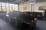 Your tailor-made office, at the heart of the action!