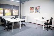 Your tailor-made office, at the heart of the action!