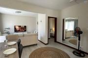 Comfortable and Elegant Apartment Just a Stone's Throw from Mont Choisy Beach!
