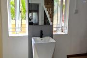  Flic en Flac for sale, pretty 3 bedroom duplex with shared swimming pool and parking not far from the beach in a quiet area.