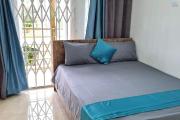  Flic en Flac for sale, pretty 3 bedroom duplex with shared swimming pool and parking not far from the beach in a quiet area.