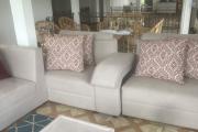 Large single-story apartment in a detached house - GOODLANDS