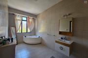 Great opportunity in Calodyne. Spacious 3-bedroom apartment for rent with sea and mountain views.