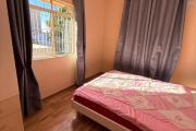 Rose Hill – Vandermeersch For rent 3 bedroom house + 1 office, ideally located in a quiet cul-de-sac.