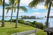 FOR RENT – Superb beachfront apartment in Grand Baie