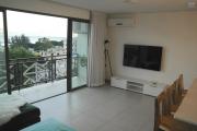 For rent: splendid 2-bedroom apartment with breathtaking ocean views, just steps from shops and Flic en Flac beach, Mauritius Island