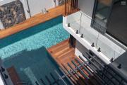New contemporary villa in Pereybere – 6 bedrooms – Central swimming pool – Premium amenities