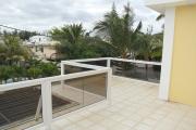 Flic en Flac, 2-bedroom apartment for rent in a villa 300 meters from the beach with a shared garden