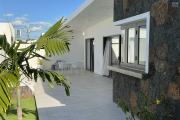 FOR RENT – Brand new villa with pool & outbuilding in Grand Baie, Mauritius