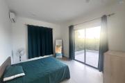 Flic en Flac, Mauritius: For sale, magnificent recent contemporary villa with swimming pool and nature views.
