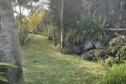 FOR RENT / Large 3-bedroom villa with annex (2 bedrooms) and 2100 m2 of garden / CALODYNE - Mauritius