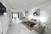 New duplex for rent in Flic en Flac, 3 bedrooms, close to the beach and amenities