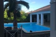 MELVILLE - Exceptional villa for rent with 4 bedrooms. &ndash; A haven of peace just steps from the beach