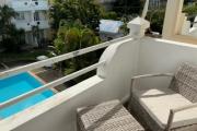 For rent – 3-bedroom triplex with pool in Pereybère