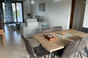 For rent – Superb 3-bedroom en suite apartment with pool and garden in Grand Baie