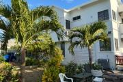 For rent – Superb 3-bedroom en suite apartment with pool and garden in Grand Baie