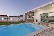 FOR SALE – Elegant contemporary villa in Grand Baie, Mauritius. Local market only