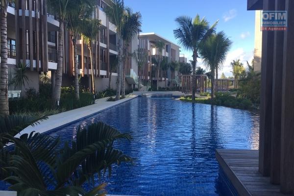 To rent a flat T4 located in the field of the golf of Mon Choisy