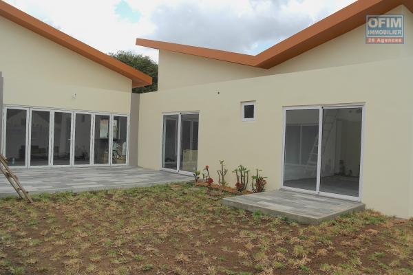 Black River new villa for rent in residential morcellement